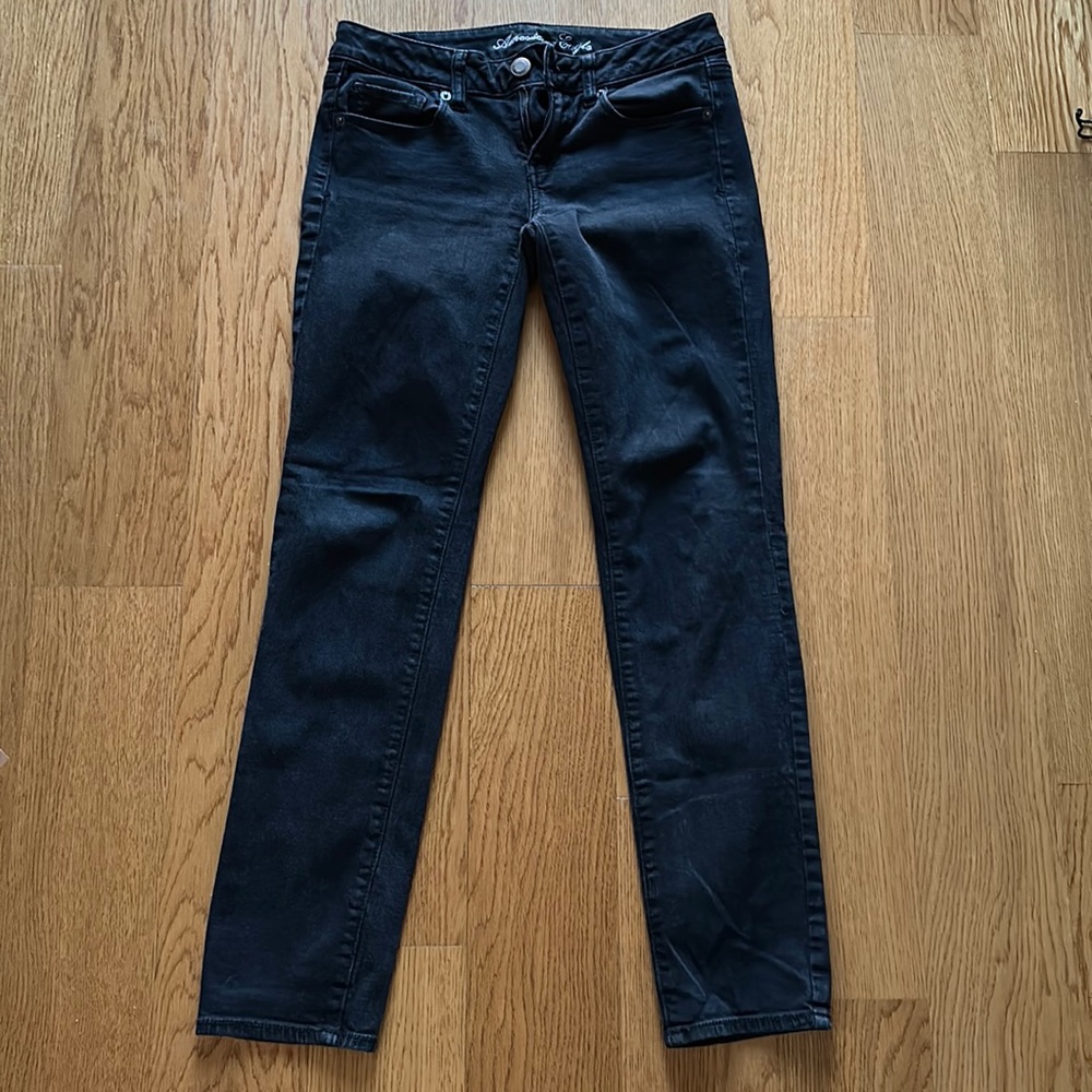 Black super stretch skinny jeans